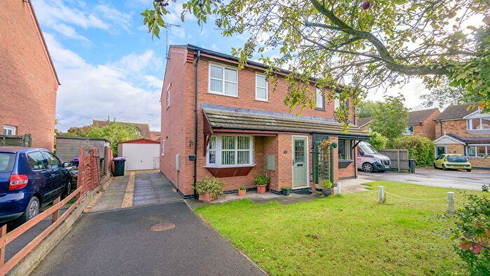 3 Bedroom Semi-detached House For Sale In Magellan Drive, Spilsby, PE23