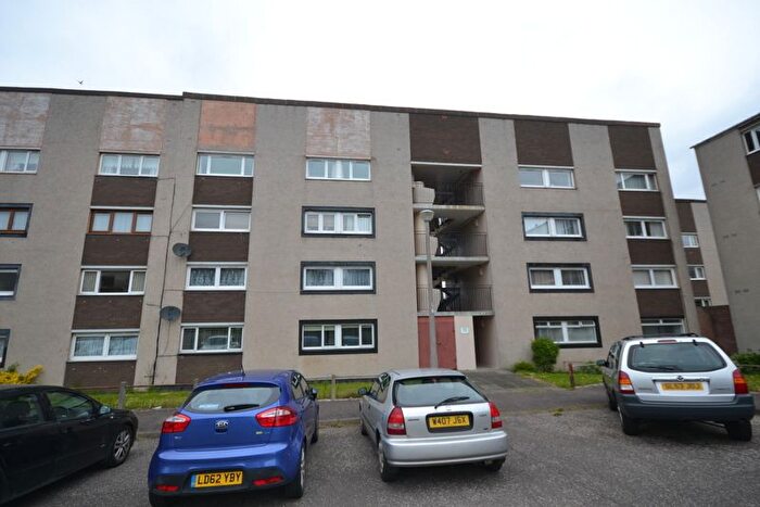 2 Bedroom Flat To Rent In Calder Drive, Sighthill, Edinburgh, EH11