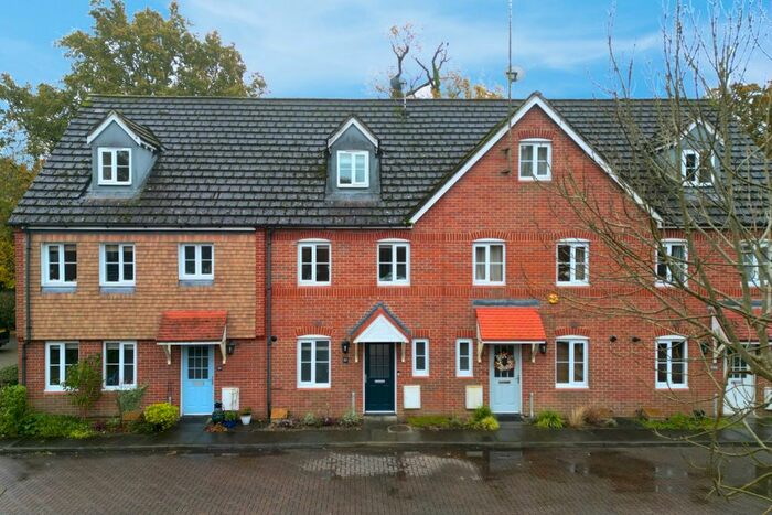 3 Bedroom Terraced House For Sale In Poperinghe Way, Arborfield, Reading, Berkshire, RG2