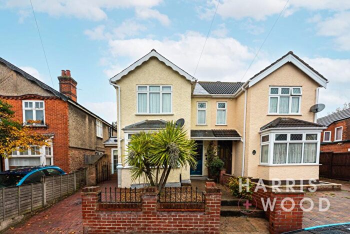 3 Bedroom Semi Detached House For Sale In Bourne Road, Colchester, CO2
