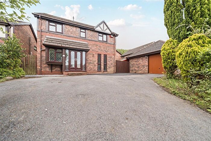 4 Bedroom Detached House For Sale In Glan Y Lli, Penclawdd, Swansea, SA4