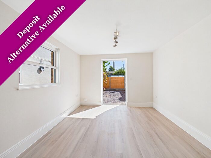 1 Bedroom Flat To Rent In London Road, Gloucester, GL1