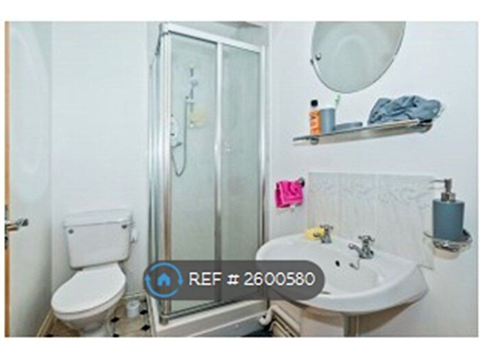 2 Bedroom Flat To Rent In Elm Grove, Southsea, PO5