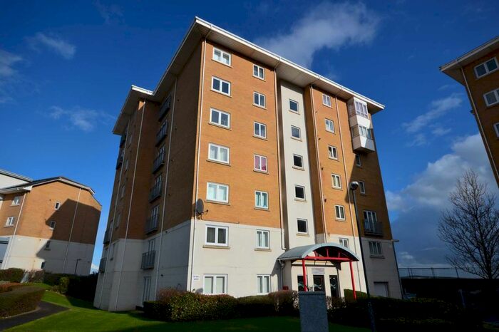 2 Bedroom Flat To Rent In Schooner House, Chichester Wharf, DA8