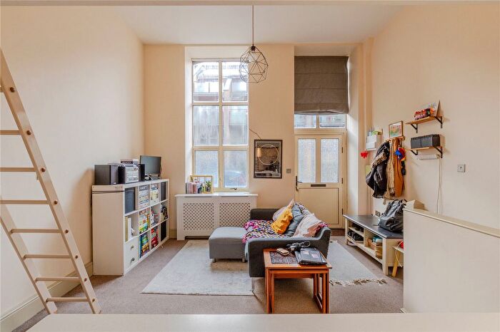 1 Bedroom Flat For Sale In Drill Hall, Old Market, BS2