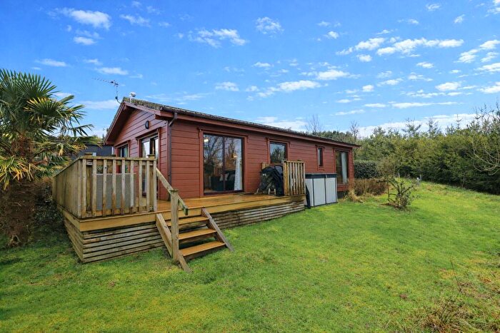 3 Bedroom Detached House For Sale In Woolsery, Bideford, Devon, EX39