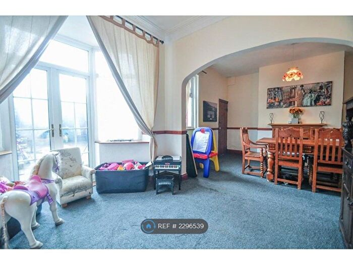 4 Bedroom Terraced House To Rent In Caerleon Road, Newport, NP19