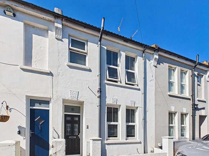 2 Bedroom Terraced House For Sale In Grange Road, Hove, BN3