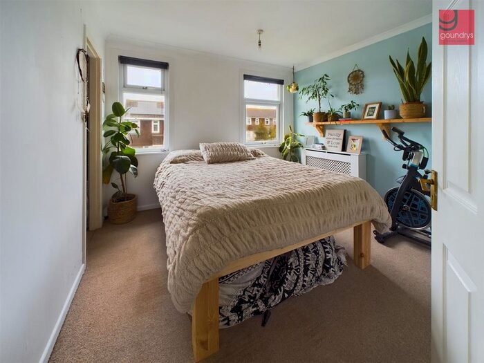 2 Bedroom End Of Terrace House For Sale In Silver Way, Threemilestone