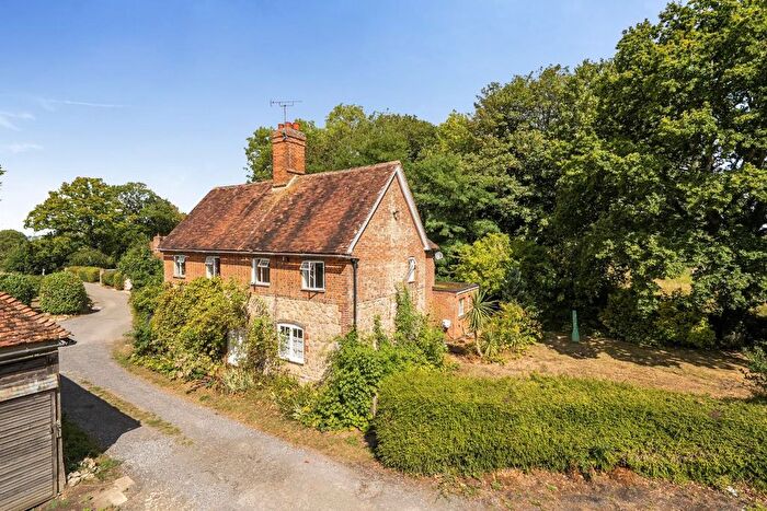 2 Bedroom Semi-Detached House For Sale In Egerton House Road, Egerton, Ashford, TN27