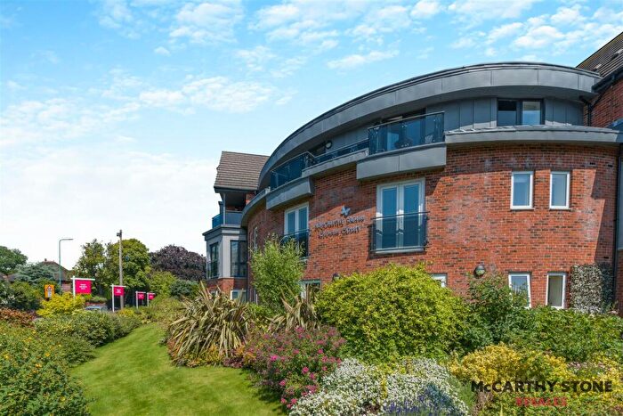 1 Bedroom Apartment For Sale In Crocus Court, Station Road, Poulton-Le-Fylde, FY6