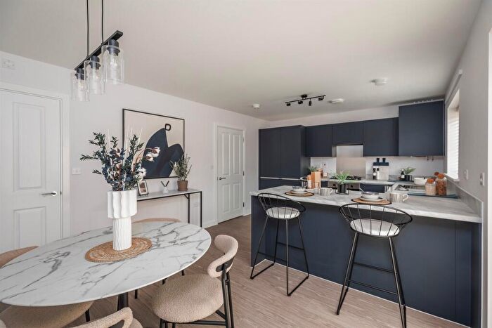 4 Bedroom Terraced House For Sale In Freeth Street, Birmingham, B16