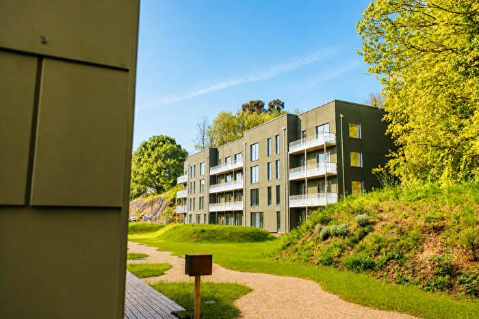 2 Bedroom Apartment For Sale In Hidden Gardens, Stãll, Kirkstall, LS5