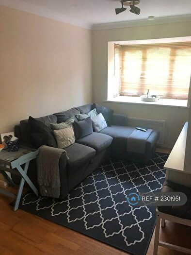 1 Bedroom Terraced House To Rent In Byron Close, Twyford, Reading, RG10