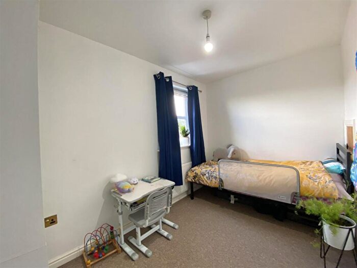 2 Bedroom End Of Terrace House For Sale In Ascough Wynd, Aiskew, Bedale, DL8