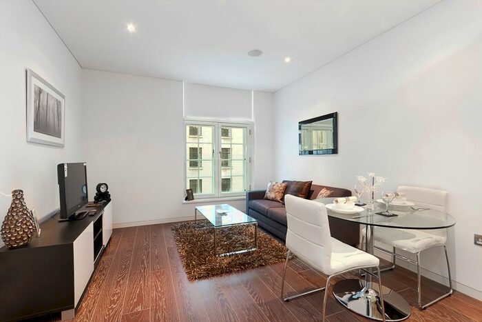 1 Bedroom Flat To Rent In Strand, London, WC2R