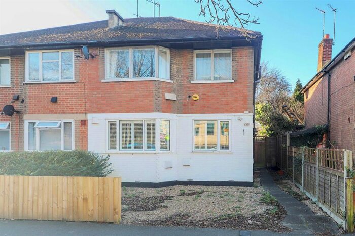 2 Bedroom Maisonette To Rent In Whitehall Road, Uxbridge, UB8