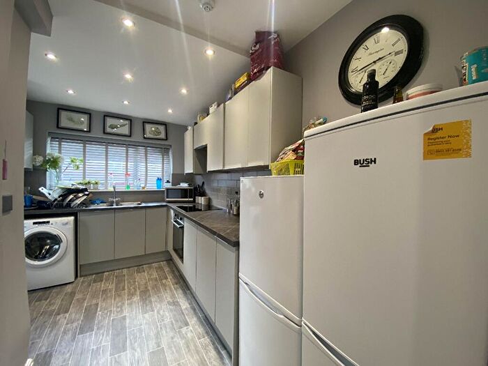 1 Bedroom House To Rent In Alberta Terrace (Ro), Sherwood Rise, Nottingham, Nottinghamshire, NG7