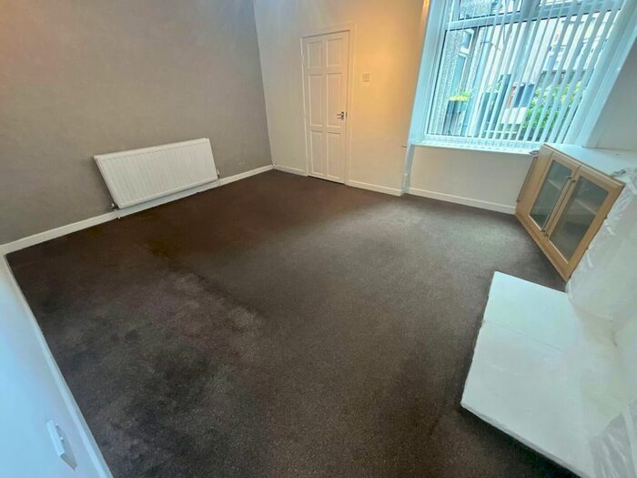 1 Bedroom Flat To Rent In Union Road, Oswaldtwistle, BB5