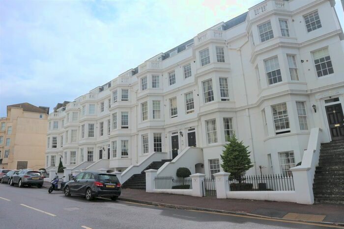 2 Bedroom Flat To Rent In Silverdale Road, Eastbourne, BN20
