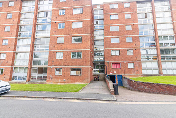 2 Bedroom Flat To Rent In Stoughton Road, Leicester, LE2