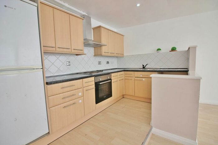 2 Bedroom Flat To Rent In Eastbank Street, Southport, PR8