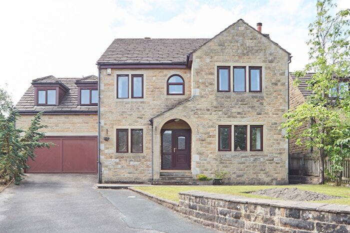 6 Bedroom Detached House For Sale In Ghyll Drive, Haworth, Keighley, BD22