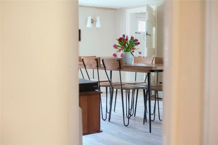 5 Bedroom Detached House For Sale In Thorpe Street, Aston Upthorpe, Oxfordshire, OX11