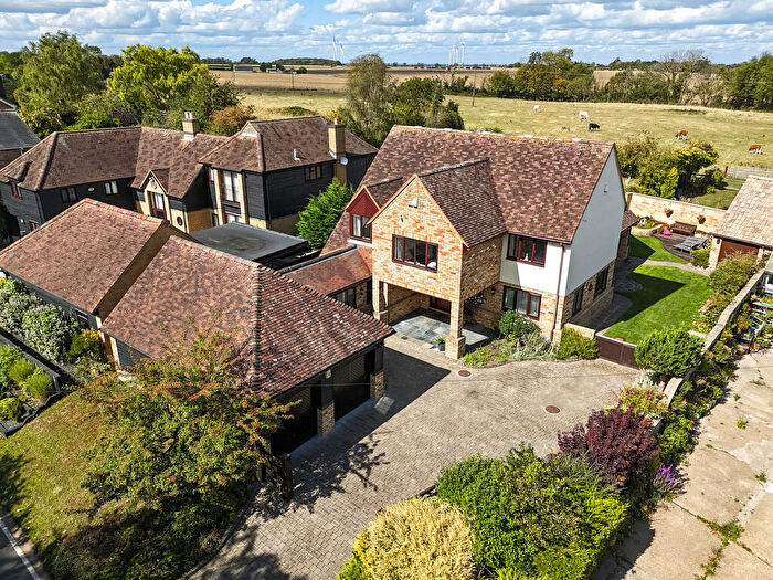 5 Bedroom Detached House For Sale In High Street, Yelling, PE19