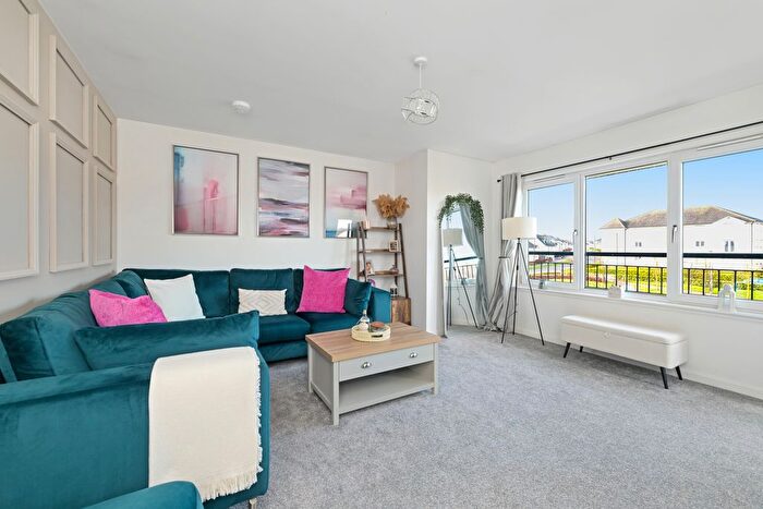 2 Bedroom Flat For Sale In E, Auld Coal Road, Bonnyrigg, EH19