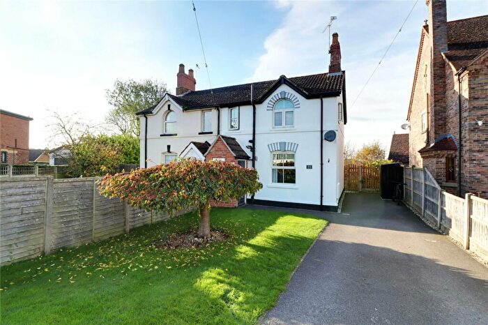 2 Bedroom Semi-Detached House For Sale In Maltkiln Lane, Elsham, Lincolnshire, DN20