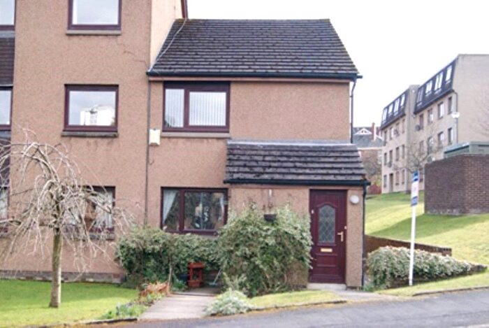 1 Bedroom Flat To Rent In Fortingall Avenue, Kelvindale, Glasgow, G12