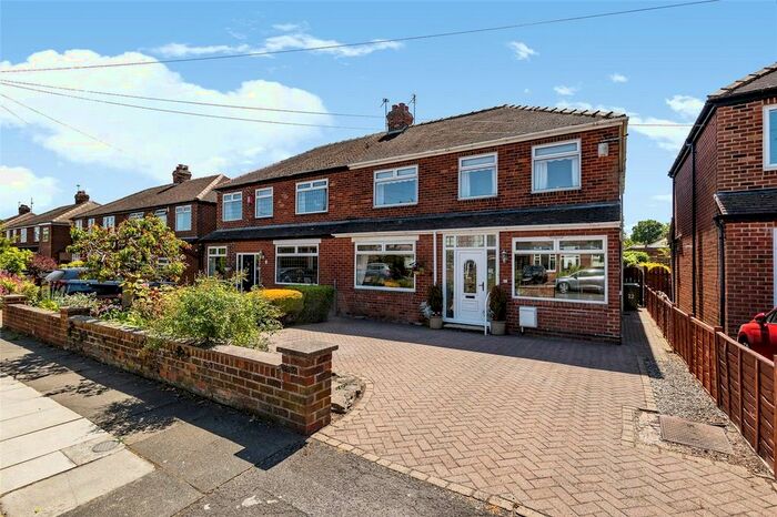 4 Bedroom Semi-Detached House For Sale In Clifton Avenue, Eaglescliffe, Stockton-On-Tees, Durham, TS16