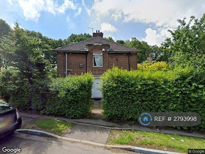 4 Bedroom Semi Detached House To Rent In Weoley Castle Road, Birmingham, B29