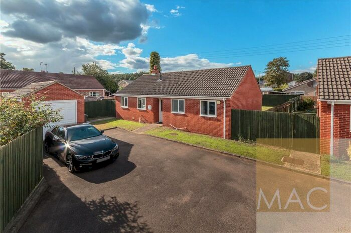 3 Bedroom Bungalow To Rent In Cunningham Close, Brandon, Suffolk, IP27