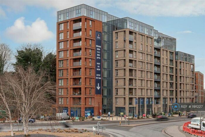 1 Bedroom Flat To Rent In The Picture House, Redhill, RH1