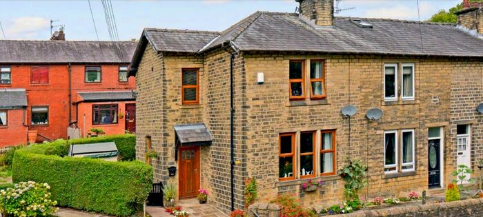 2 Bedroom End Of Terrace House To Rent In Oldham Road, Sowerby Bridge, HX6
