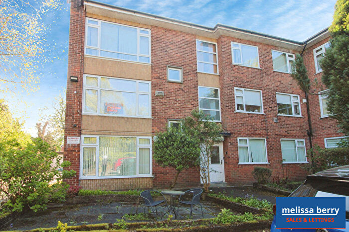2 Bedroom Flat For Sale In Grosvenor Court, Broughton Park, Salford, M7