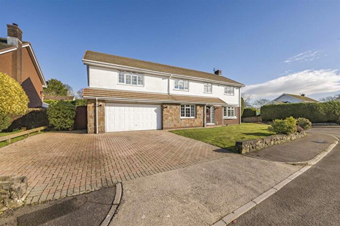 5 Bedroom Detached House For Sale In Village Farm, Bonvilston, CF5