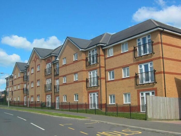 2 Bedroom Flat To Rent In Richmond Meech Drive, Kennington, Ashford, TN24