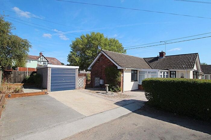2 Bedroom Bungalow For Sale In School Crescent, Kedington, CB9