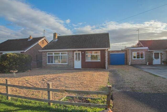 3 Bedroom Bungalow For Sale In Soke Road, Newborough, Peterborough, PE6