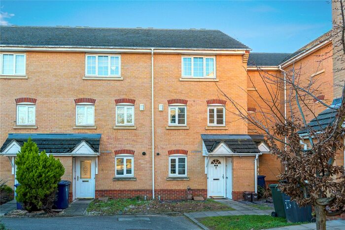 4 Bedroom Terraced House To Rent In Highbury Square, London, N14