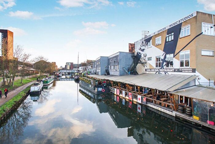 1 Bedroom Flat For Sale In Wallis Road, London, E9