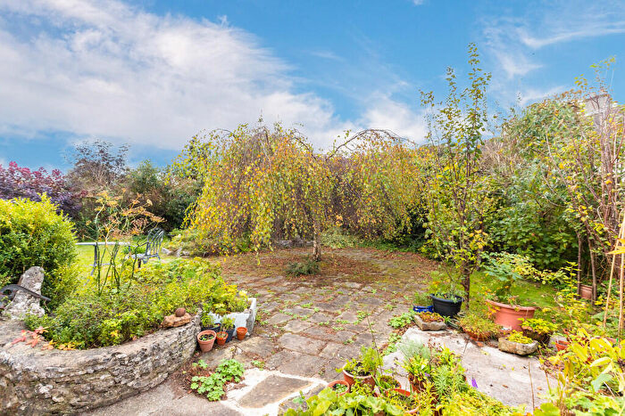 2 Bedroom Semi-Detached Bungalow For Sale In Cove Road, Silverdale, Lancashire, LA5