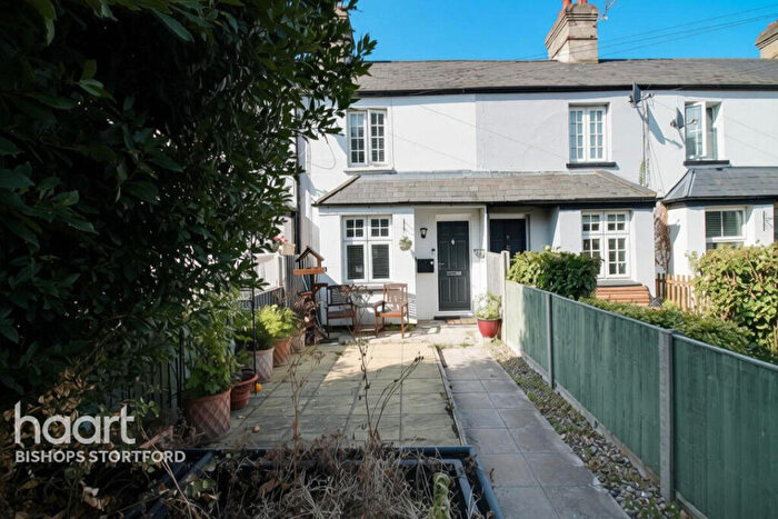 3 Bedroom Terraced House For Sale In Crown Terrace, Bishop's Stortford, CM23