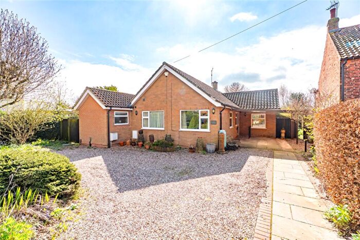 3 Bedroom Bungalow For Sale In Brickyard Lane, Farnsfield, Newark, Nottinghamshire, NG22