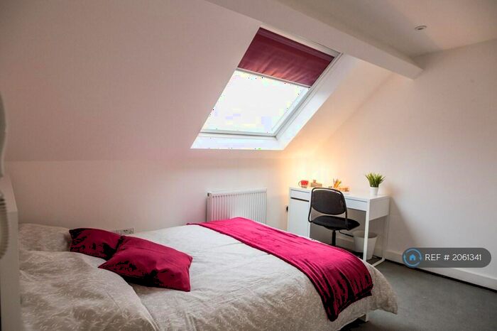 8 Bedroom Flat To Rent In Broad Lane, Coventry, CV5