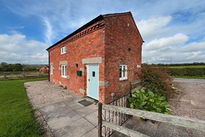 2 Bedroom Property To Rent In Stubwood Lane, Uttoxeter, ST14