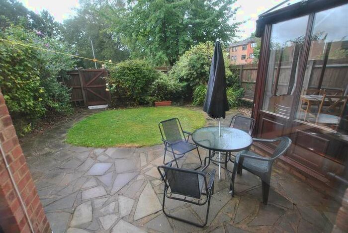 5 Bedroom Semi-Detached House To Rent In Robins Close, Uxbridge, Middlesex, UB8